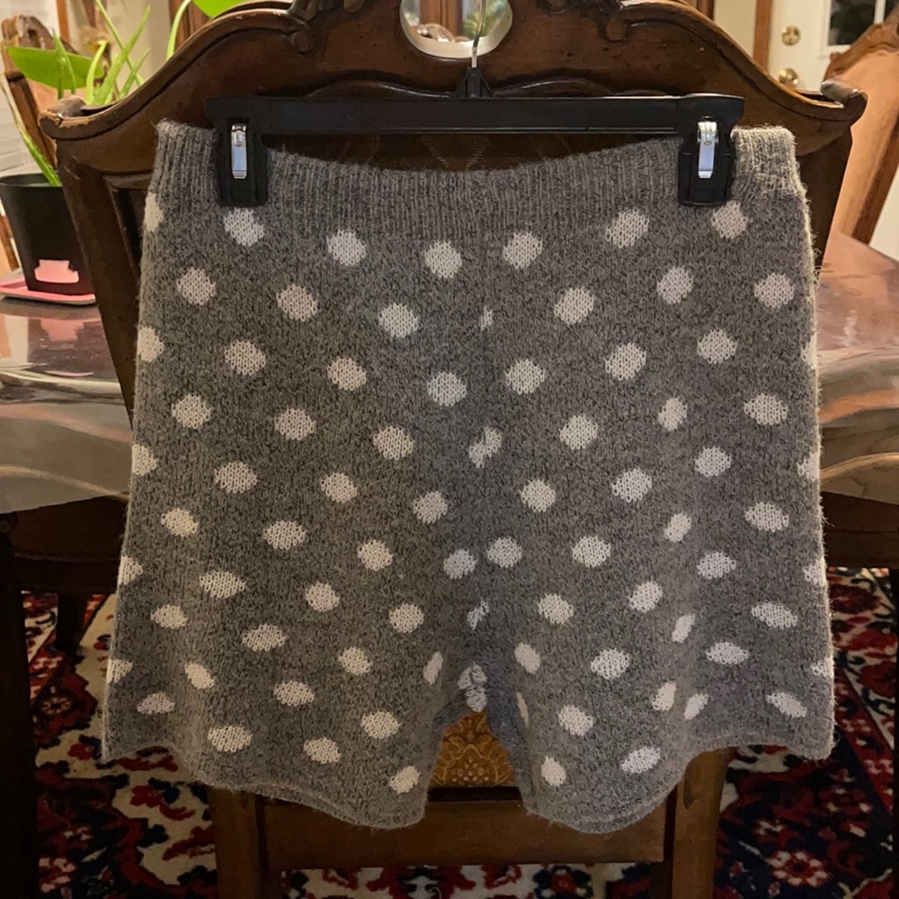 Blu Pepper knitted shorts , size large